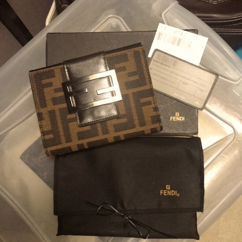 FENDI Bifold ZUCCA wallet